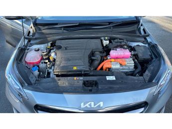 Kia Xceed 1.6 GDi PHEV 4 5dr DCT Hatchback
