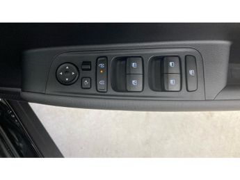 Hyundai INSTER 85kW 02 49kWh 5dr Auto Electric Hatchback