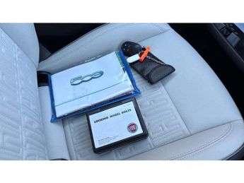 Fiat 500 87kW La Prima 42kWh 3dr Auto Electric Hatchback