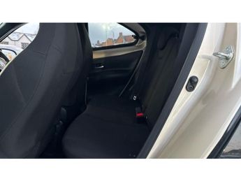 Toyota Aygo X 1.0 VVT-i Edge 5dr Auto Petrol Hatchback