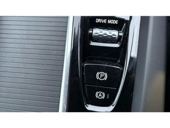 Volvo XC60 2.0 D4 Momentum 5dr AWD Geartronic Diesel Estate