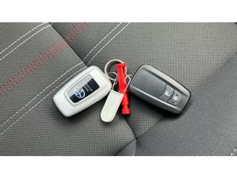 Toyota C-HR 1.8 Hybrid GR Sport 5dr CVT Hybrid Hatchback