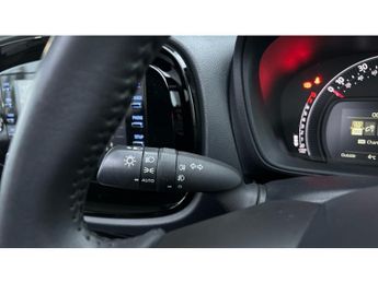 Toyota Aygo X 1.0 VVT-i Edge 5dr Auto Petrol Hatchback