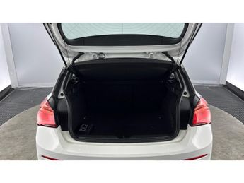 BMW 1 Series 118i [1.5] SE 5dr [Nav] Step Auto Petrol Hatchback