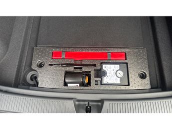 MG MG4 125kW SE [Nav] EV 49kWh 5dr Auto Electric Hatchback