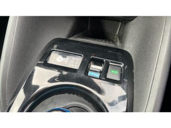 Nissan LEAF 110kW N-Connecta 39kWh 5dr Auto Electric Hatchback