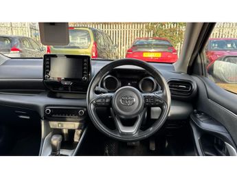 Toyota Yaris 1.5 Hybrid Design 5dr CVT Hybrid Hatchback