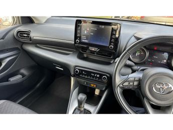 Toyota Yaris 1.5 Hybrid Design 5dr CVT Hybrid Hatchback