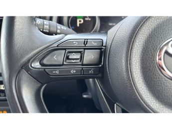 Toyota Yaris 1.5 Hybrid Design 5dr CVT Hybrid Hatchback