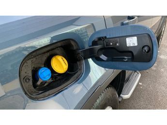 Land Rover Defender 3.0 D250 S 110 5dr Auto Diesel Estate