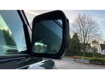 Land Rover Defender 3.0 D250 S 110 5dr Auto Diesel Estate