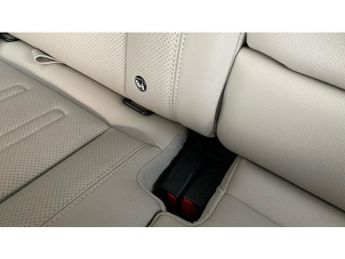 Land Rover Defender 3.0 D250 S 110 5dr Auto Diesel Estate