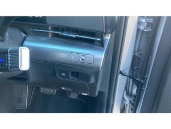 Hyundai KONA 115kW Advance 48kWh 5dr Auto Electric Hatchback