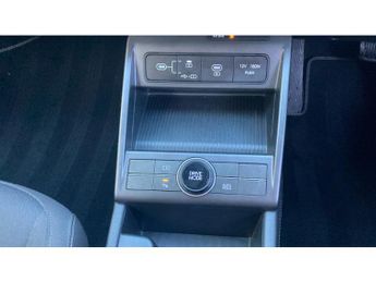 Hyundai KONA 115kW Advance 48kWh 5dr Auto Electric Hatchback
