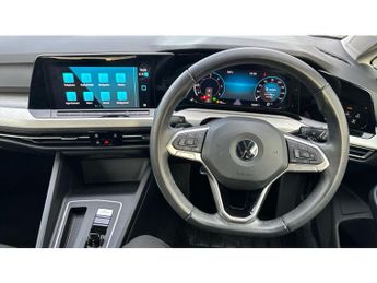 Volkswagen Golf 2.0 TDI Life 5dr DSG Diesel Hatchback