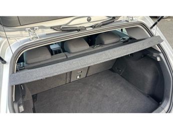 Volkswagen Golf 2.0 TDI Life 5dr DSG Diesel Hatchback