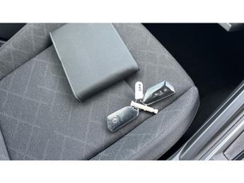 Volkswagen Golf 2.0 TDI Life 5dr DSG Diesel Hatchback