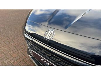 MG HS 1.5 T-GDI Trophy 5dr DCT Petrol Hatchback