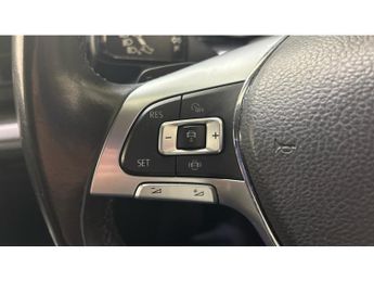 Volkswagen Touareg 3.0 V6 TDI 4Motion R-Line 5dr Tip Auto Diesel Estate