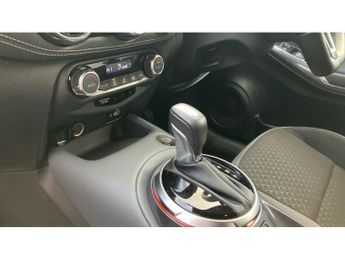 Nissan Juke 1.0 DiG-T N-Connecta 5dr DCT Petrol Hatchback
