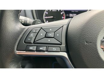 Nissan Juke 1.0 DiG-T N-Connecta 5dr DCT Petrol Hatchback