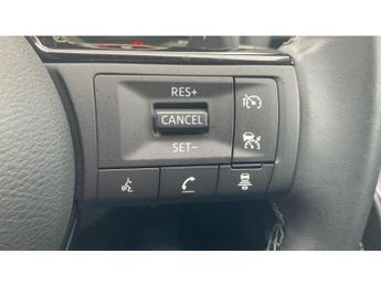 Nissan Qashqai 1.3 DiG-T MH 158 N-Connecta 5dr Xtronic Petrol Hatchback