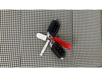 Hyundai INSTER 85kW 02 49kWh 5dr Auto Electric Hatchback