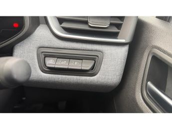 Renault Clio 1.6 E-TECH full hybrid 145 Evolution 5dr Auto Hybrid Hatchback