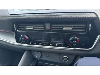 Nissan Qashqai 1.3 DiG-T MH 158 N-Connecta 5dr Xtronic Petrol Hatchback