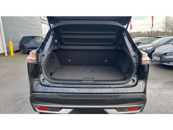 Nissan Qashqai 1.3 DiG-T MH 158 N-Connecta 5dr Xtronic Petrol Hatchback