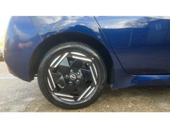 Nissan LEAF 110kW Acenta 39kWh 5dr Auto Electric Hatchback