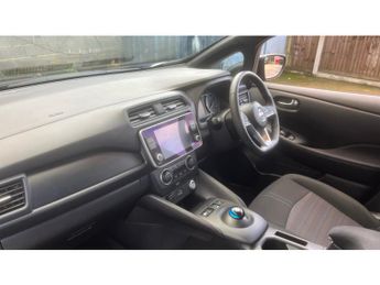 Nissan LEAF 110kW Acenta 39kWh 5dr Auto Electric Hatchback