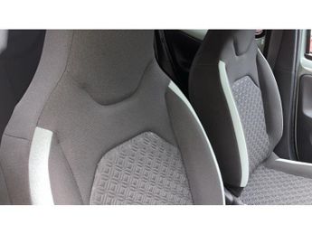 Toyota Aygo X 1.0 VVT-i Edge 5dr Auto Petrol Hatchback