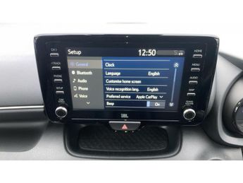 Toyota Yaris 1.5 Hybrid Dynamic 5dr CVT Hybrid Hatchback