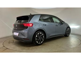 Volkswagen ID.3 150kW Family Pro Performance 58kWh 5dr Auto Electric Hatchback