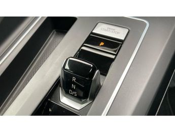 Volkswagen Golf 1.4 TSI eHybrid Style 5dr DSG Hatchback