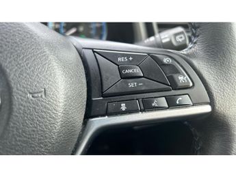 Nissan LEAF 110kW Acenta 40kWh 5dr Auto [6.6kw Charger] Electric Hatchback