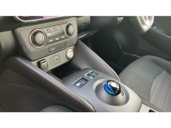 Nissan LEAF 110kW Acenta 39kWh 5dr Auto Electric Hatchback