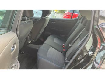 Nissan LEAF 110kW Acenta 39kWh 5dr Auto Electric Hatchback