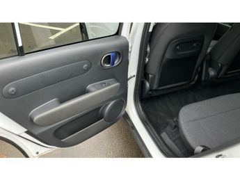 Hyundai INSTER 85kW 02 49kWh 5dr Auto Electric Hatchback