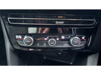 Vauxhall Mokka 100kW Elite Premium 50kWh 5dr Auto Electric Hatchback