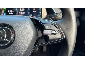 Skoda Octavia 1.4 TSI iV SE Technology DSG 5dr Hatchback