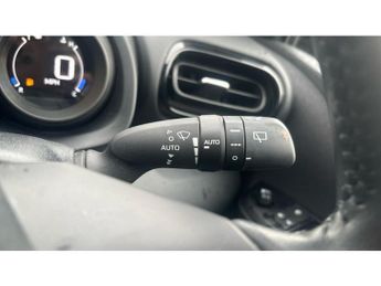 Toyota Yaris 1.5 Hybrid Design 5dr CVT Hybrid Hatchback