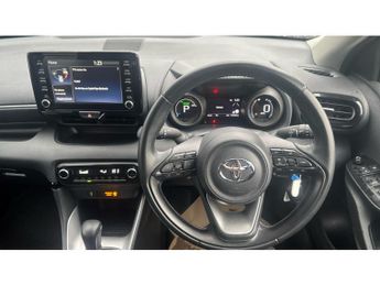 Toyota Yaris 1.5 Hybrid Design 5dr CVT Hybrid Hatchback