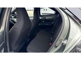 Toyota Aygo X 1.0 VVT-i Edge 5dr Auto Petrol Hatchback