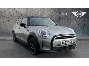 MINI Hatch 1.5 Cooper Classic Premium 5dr Petrol Hatchback