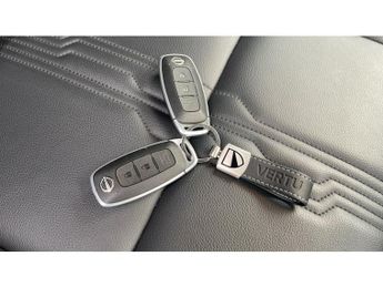 Nissan Juke 1.0 DiG-T 114 Tekna 5dr DCT Petrol Hatchback