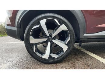 Nissan Juke 1.0 DiG-T 114 Tekna 5dr DCT Petrol Hatchback