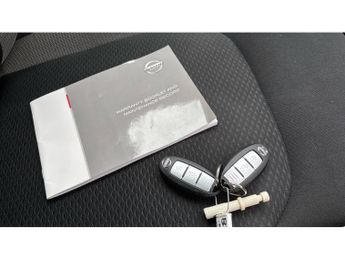 Nissan Qashqai 1.3 DiG-T 160 N-Connecta 5dr DCT Petrol Hatchback