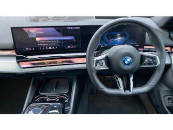 BMW i5 250kW eDrive40 M Sport Pro 84kWh 4dr Auto Electric Saloon